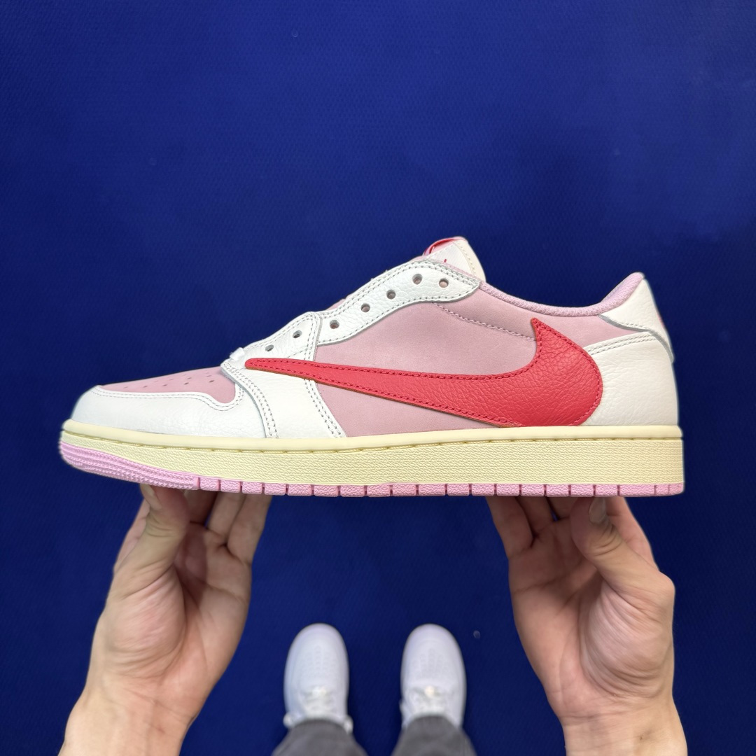 Travis Scott x Air Jordan Low OG 粉倒钩 Tropical Pink 低