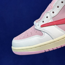 Travis Scott x Air Jordan Low OG 粉倒钩 Tropical Pink 低 Travis Scott x Air Jordan Low OG 粉倒钩 Tropical Pink 低