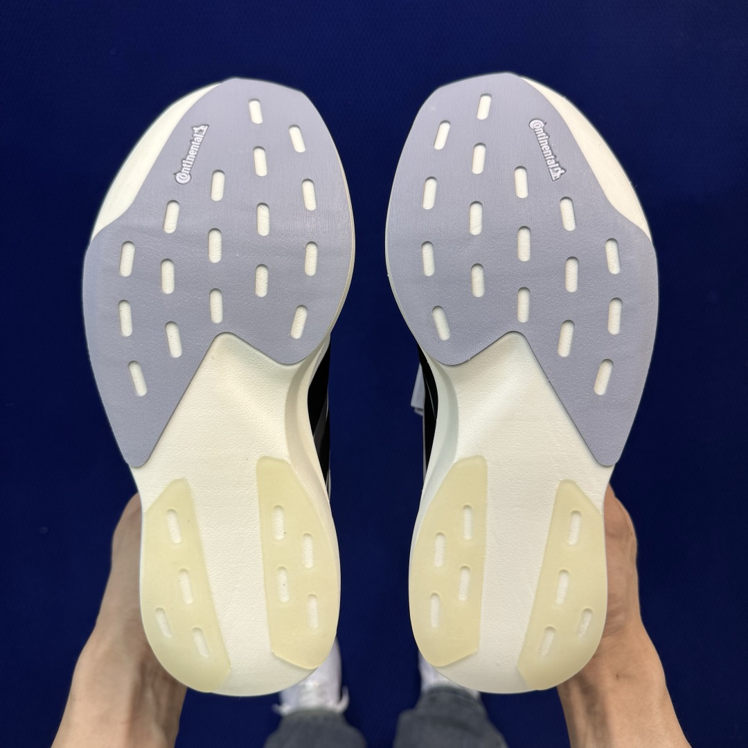 新版 AD Adizero Evo SL 阿迪达斯马拉松跑步鞋轻量Q弹缓震跑鞋新体验！第40色:白黑货号