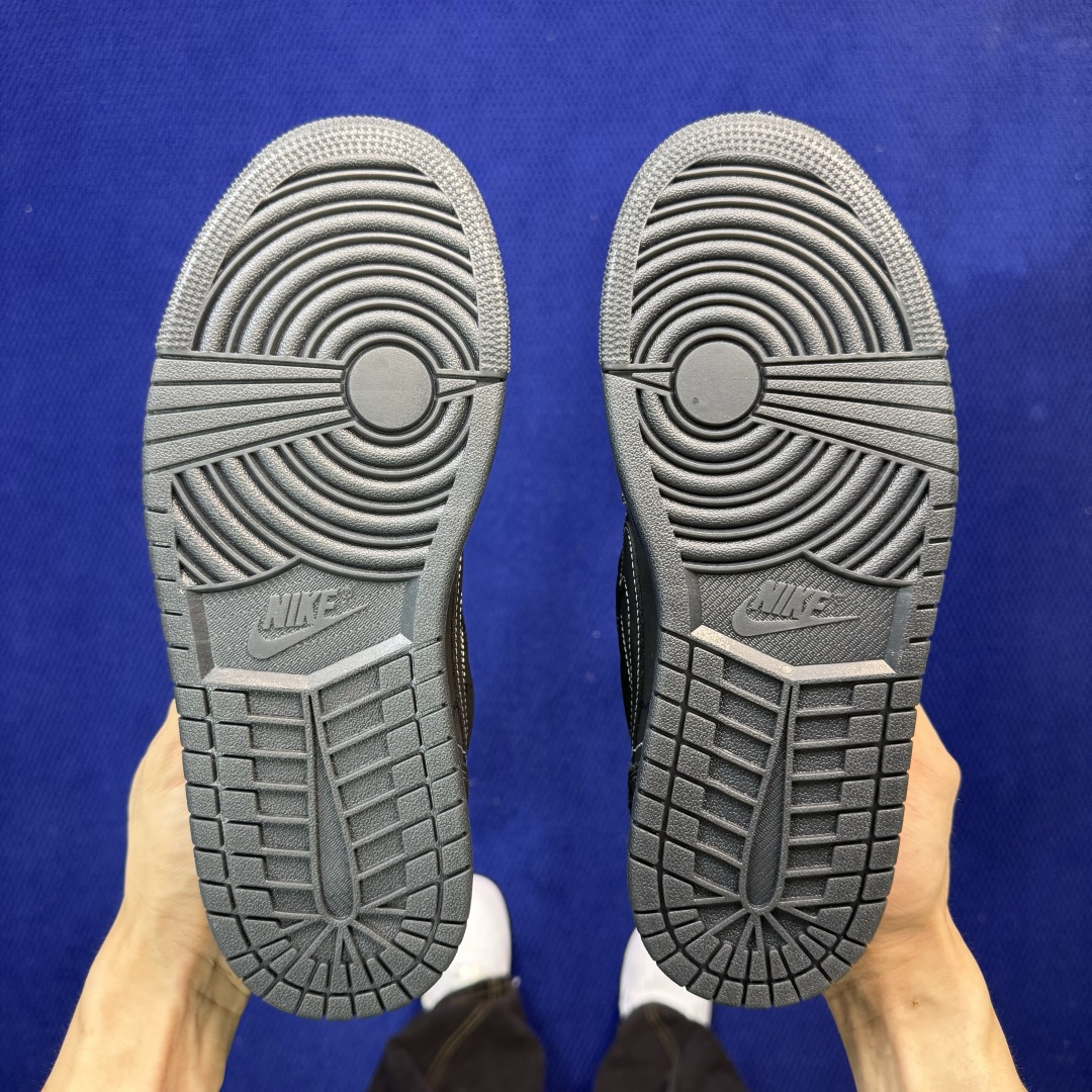 Travis Scott x Air Jordan Low 倒钩4.0黑武士完美品质出货 进口头层皮料 