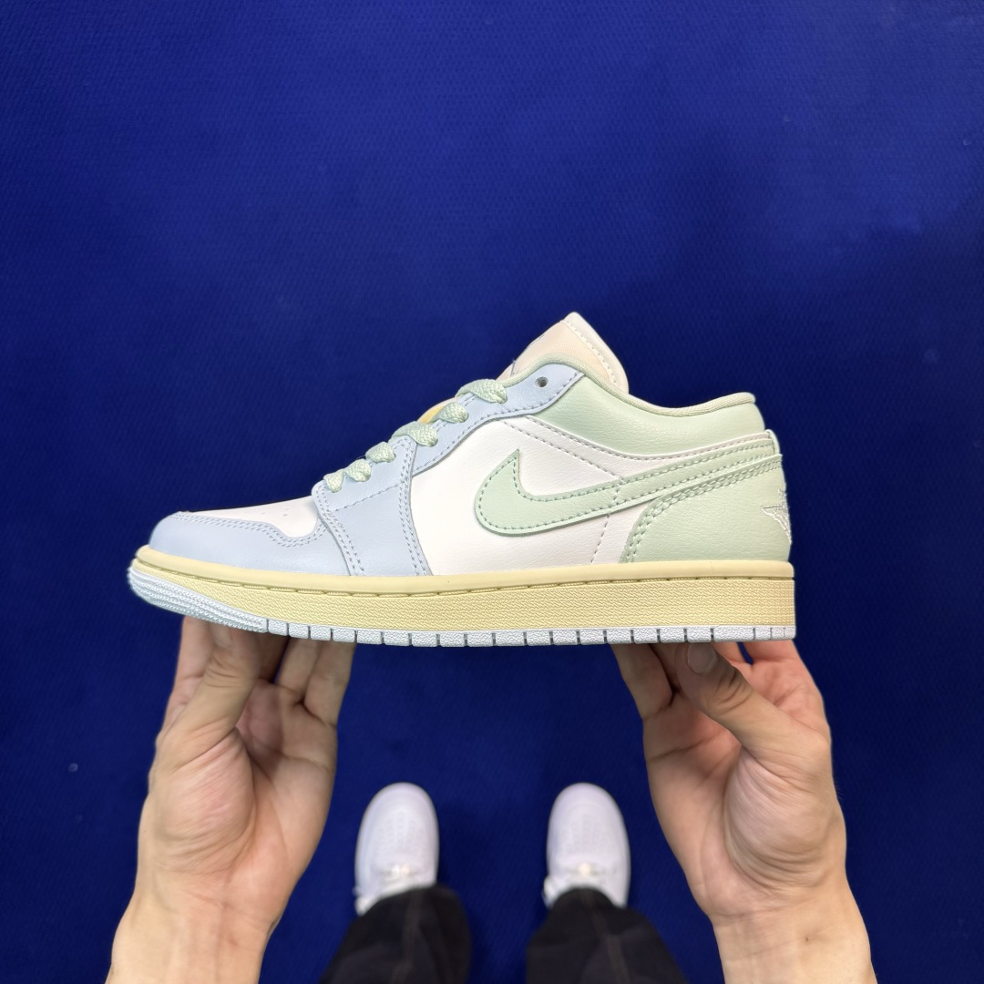 Air jordan 1 low 104