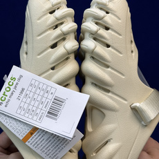 Crocs卡骆驰 洞洞鞋 魔术贴波纹3色!骨白原厂数据复模,双层注塑尺码:M3-M7 / 34-40M3 Crocs卡骆驰 洞洞鞋 魔术贴波纹3色!骨白原厂数据复模,双层注塑尺码:M3-M7 / 34-40M3
