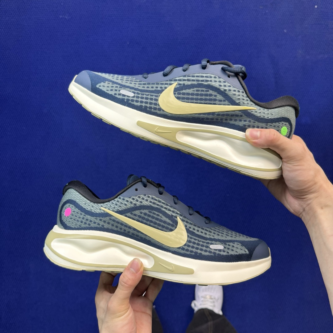 Nike Journey Run 休闲跑步鞋第10色:蓝色货号：男鞋FN0228-403尺码：39-45