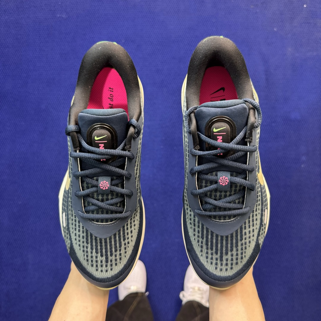 Nike Journey Run 休闲跑步鞋第10色:蓝色货号：男鞋FN0228-403尺码：39-45
