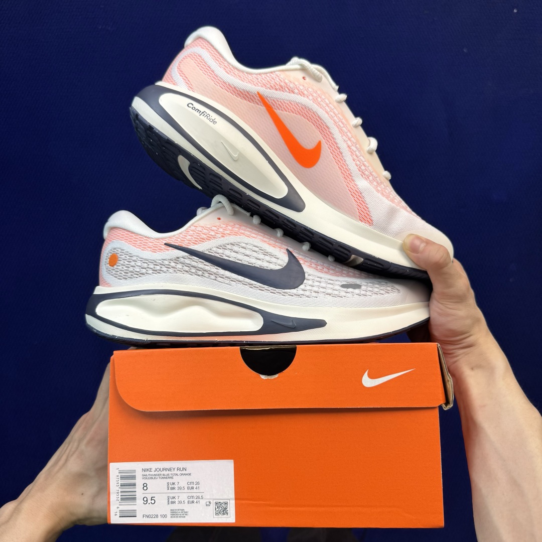 Nike Journey Run 休闲跑步鞋第7色:白橙货号：男鞋FN0228-100尺码：39-45带
