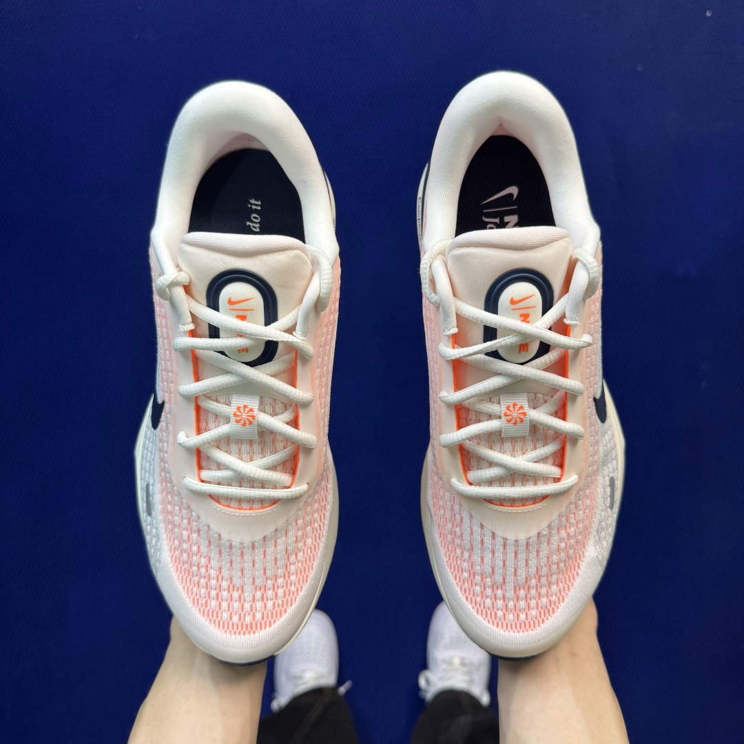 Nike Journey Run 休闲跑步鞋第7色:白橙货号：男鞋FN0228-100尺码：39-45带