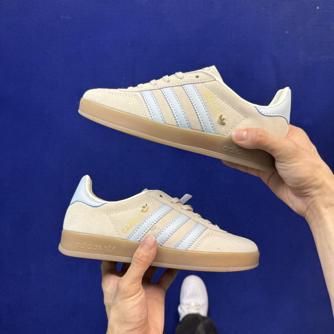 核心价格表私XJ版 极致性价比！阿迪T字德训鞋：浅卡其色Adidas/阿迪达斯 Gazelle 桑巴板鞋