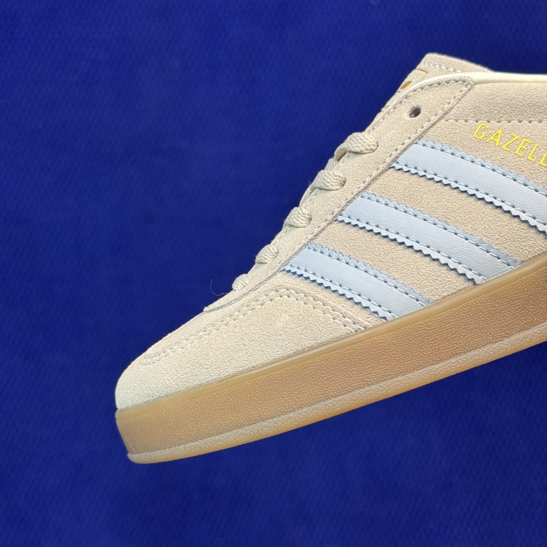 核心价格表私XJ版 极致性价比！阿迪T字德训鞋：浅卡其色Adidas/阿迪达斯 Gazelle 桑巴板鞋