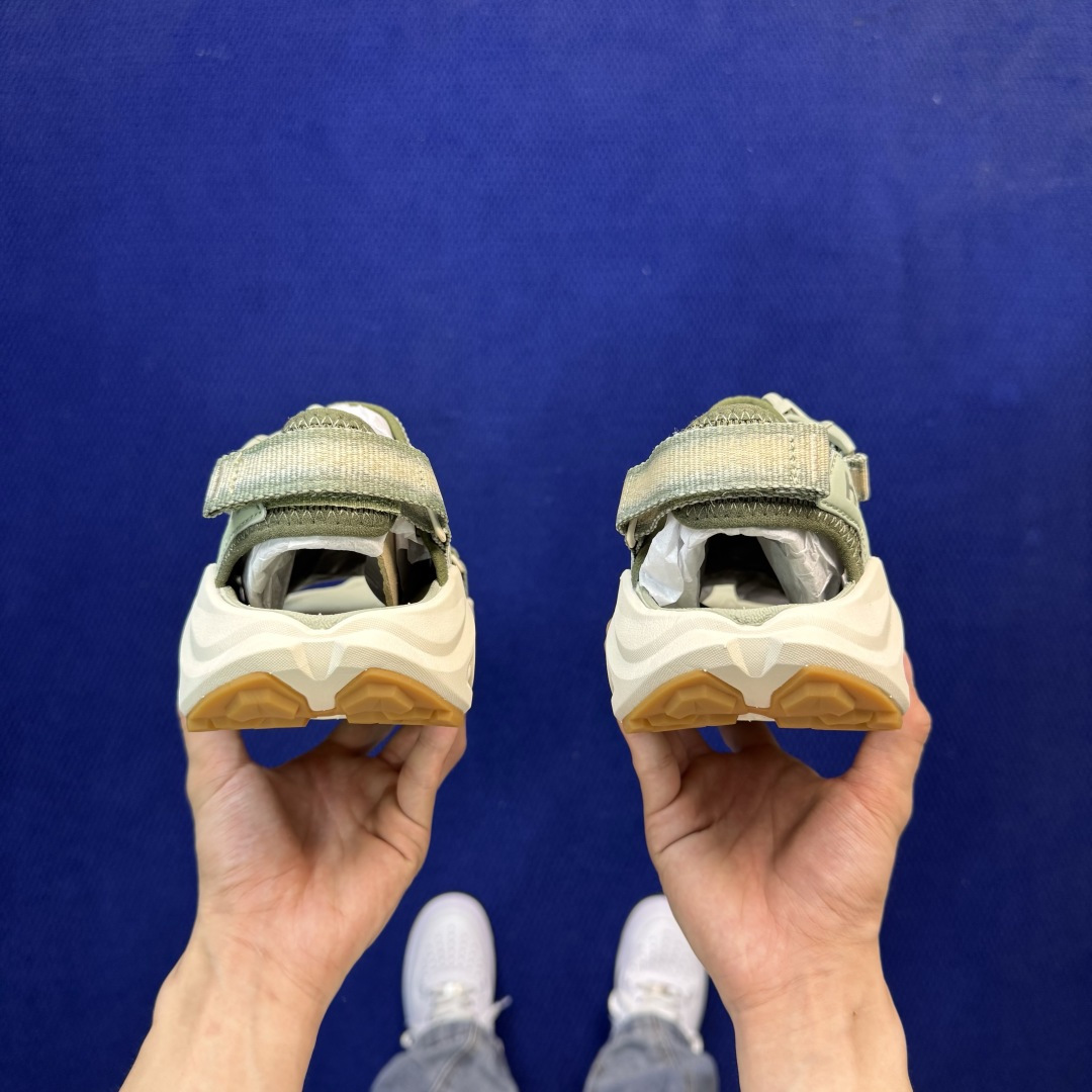 HOKA ONE ONE Infini Hike TC 沙滩凉鞋共5色货号：/SMLK尺码：36 36.