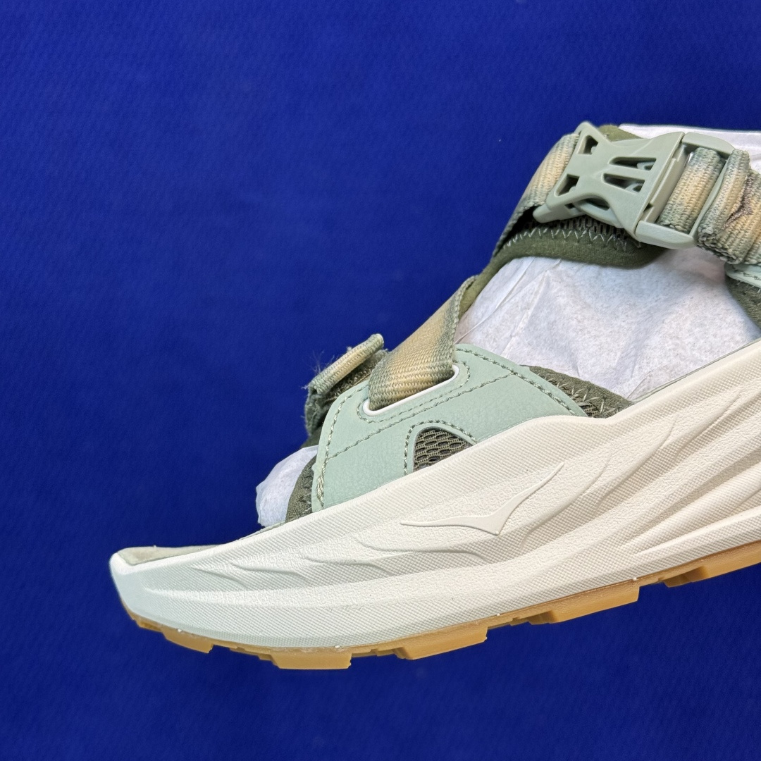 HOKA ONE ONE Infini Hike TC 沙滩凉鞋共5色货号：/SMLK尺码：36 36.