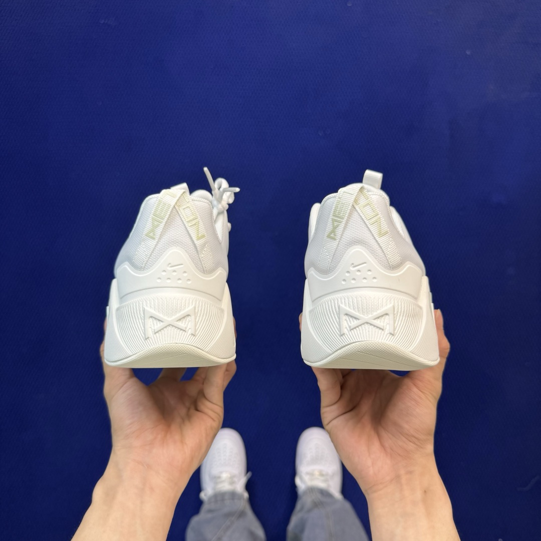 Nike Free Metcon 7 综合训练鞋第8色:白色货号：II7406-101 尺码：36-46