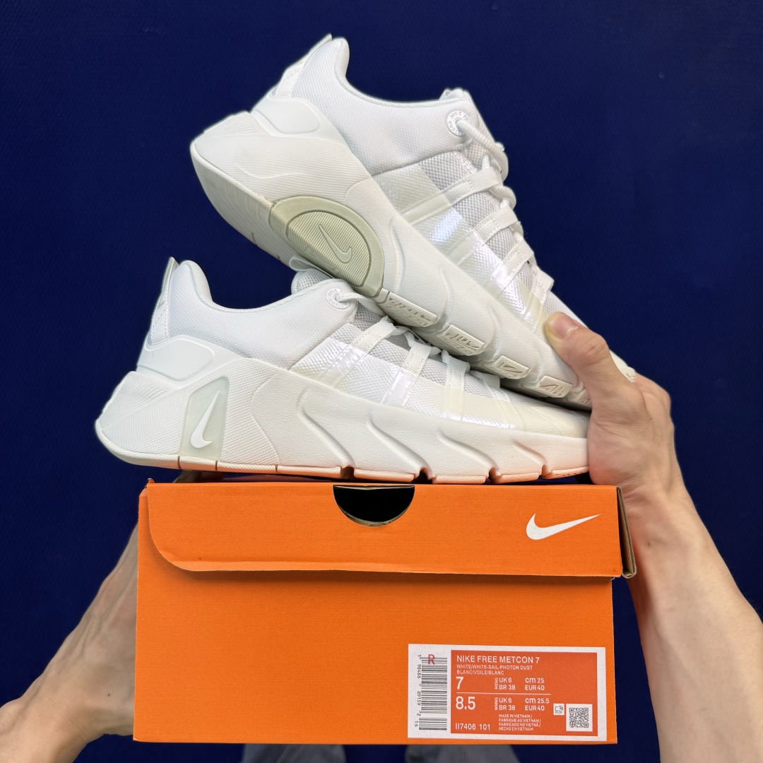 Nike Free Metcon 7 综合训练鞋第8色:白色货号：II7406-101 尺码：36-46
