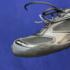 Balenciaga巴黎世家 25代Radar 圆头系带 做旧效果 低帮 生活休闲鞋货号: WSTEO Balenciaga巴黎世家 25代Radar 圆头系带 做旧效果 低帮 生活休闲鞋货号: WSTEO