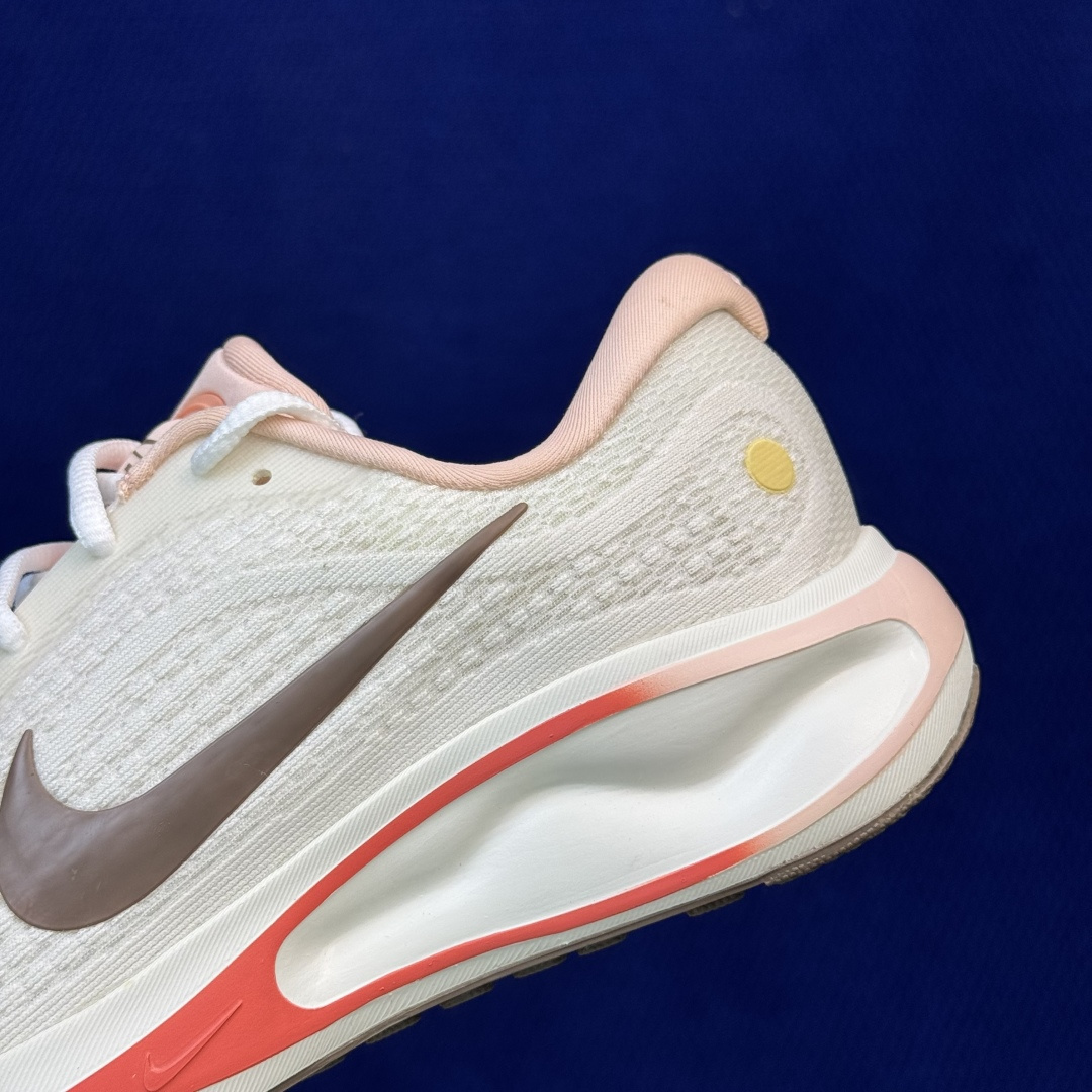 Nike Journey Run 休闲跑步鞋第11色:粉色货号：女鞋IB4663-121尺码：36-40