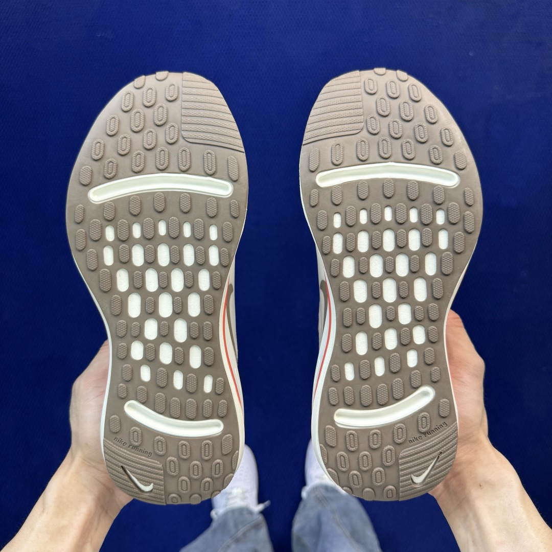 Nike Journey Run 休闲跑步鞋第11色:粉色货号：女鞋IB4663-121尺码：36-40