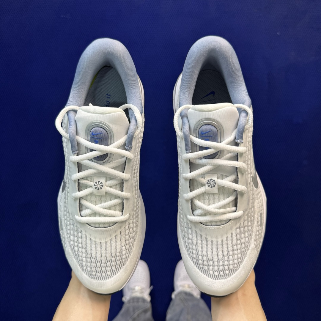 Nike Journey Run 休闲跑步鞋第12色:灰色货号：男鞋FN0228-104尺码：39-45