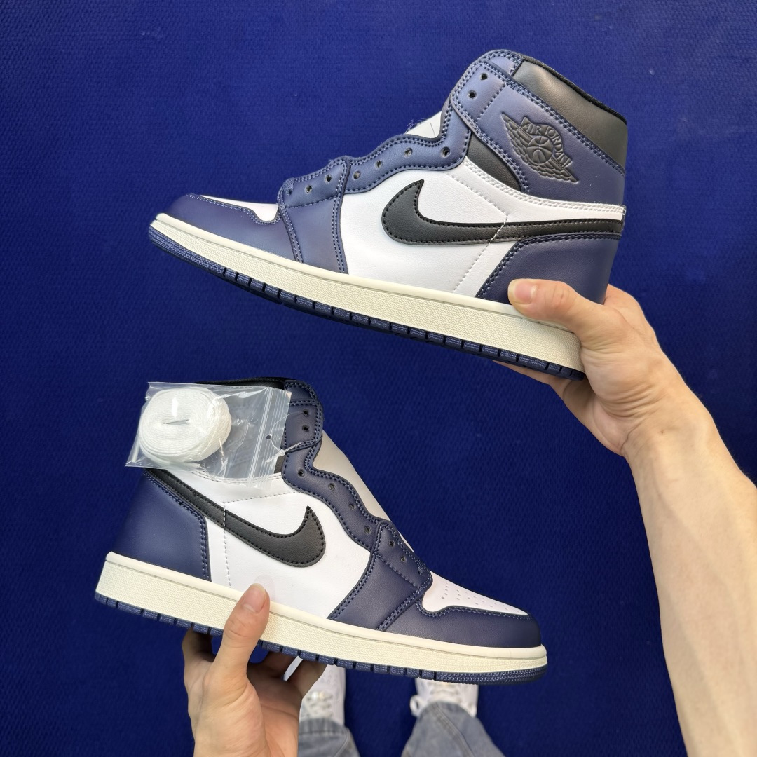 性价比头层aj1高帮！长期补货Nike Air Jordan 1 high第53色: 复古午夜蓝白货号：