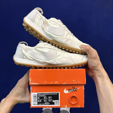 联名款薄底华夫鞋!第5色:米白色Jacquemus x Nike Moon Shoe SP正确RB+MD 联名款薄底华夫鞋!第5色:米白色Jacquemus x Nike Moon Shoe SP正确RB+MD