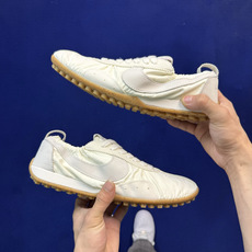 联名款薄底华夫鞋!第5色:米白色Jacquemus x Nike Moon Shoe SP正确RB+MD 联名款薄底华夫鞋!第5色:米白色Jacquemus x Nike Moon Shoe SP正确RB+MD
