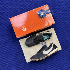 联名款薄底华夫鞋!Jacquemus x Nike Moon Shoe SP正确RB+MD组合大底!货号 联名款薄底华夫鞋!Jacquemus x Nike Moon Shoe SP正确RB+MD组合大底!货号