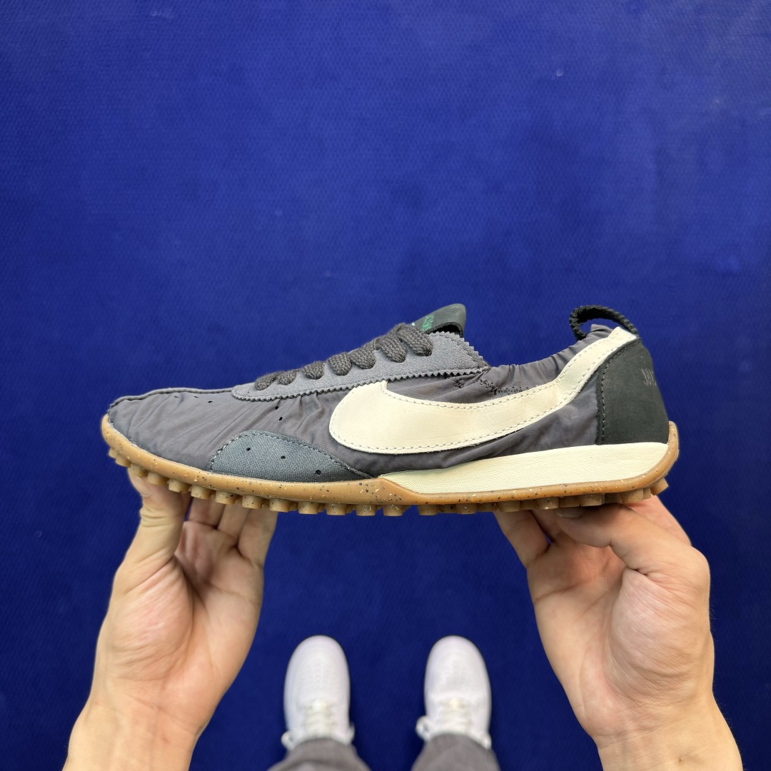 联名款薄底华夫鞋！Jacquemus x Nike Moon Shoe SP正确RB+MD组合大底！货号