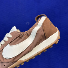 联名款薄底华夫鞋!第6色:棕黄Jacquemus x Nike Moon Shoe SP正确RB+MD组 联名款薄底华夫鞋!第6色:棕黄Jacquemus x Nike Moon Shoe SP正确RB+MD组