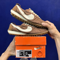 联名款薄底华夫鞋!第6色:棕黄Jacquemus x Nike Moon Shoe SP正确RB+MD组 联名款薄底华夫鞋!第6色:棕黄Jacquemus x Nike Moon Shoe SP正确RB+MD组