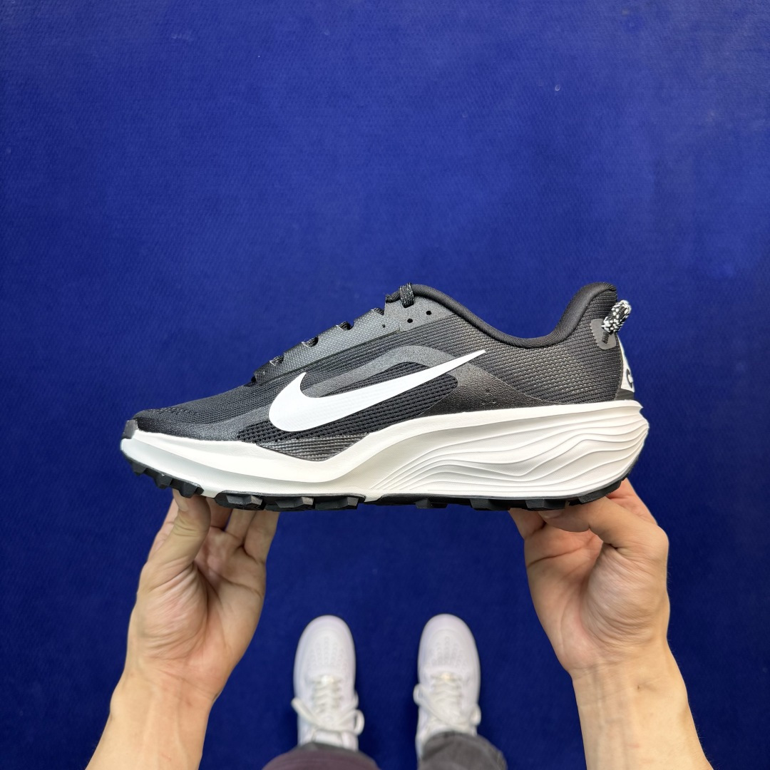 大厂纯原1:1！Nike ACG PEGASUS TRAIL 越野跑步鞋公司级 第1色:黑白货号：HV8