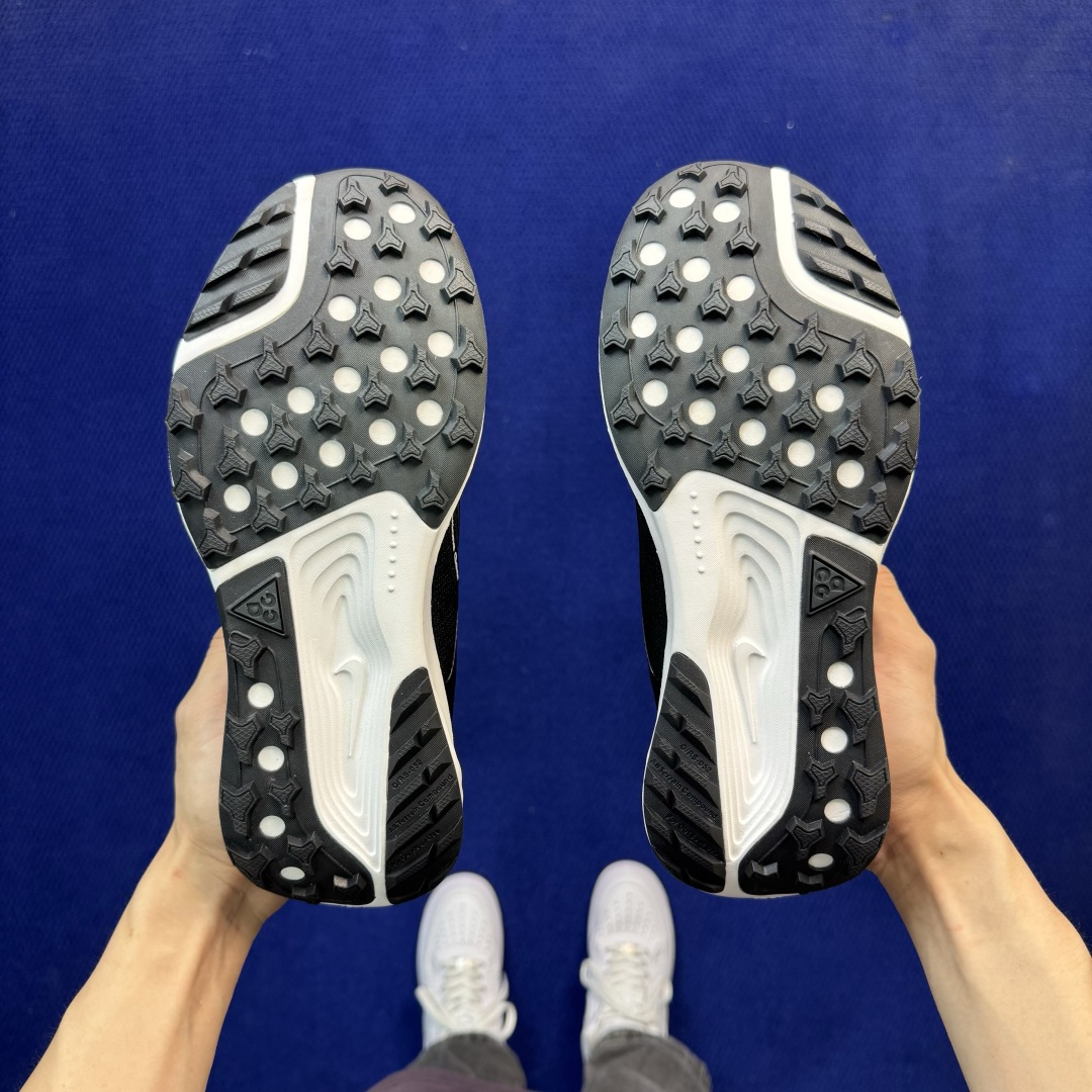 大厂纯原1:1！Nike ACG PEGASUS TRAIL 越野跑步鞋公司级 第1色:黑白货号：HV8