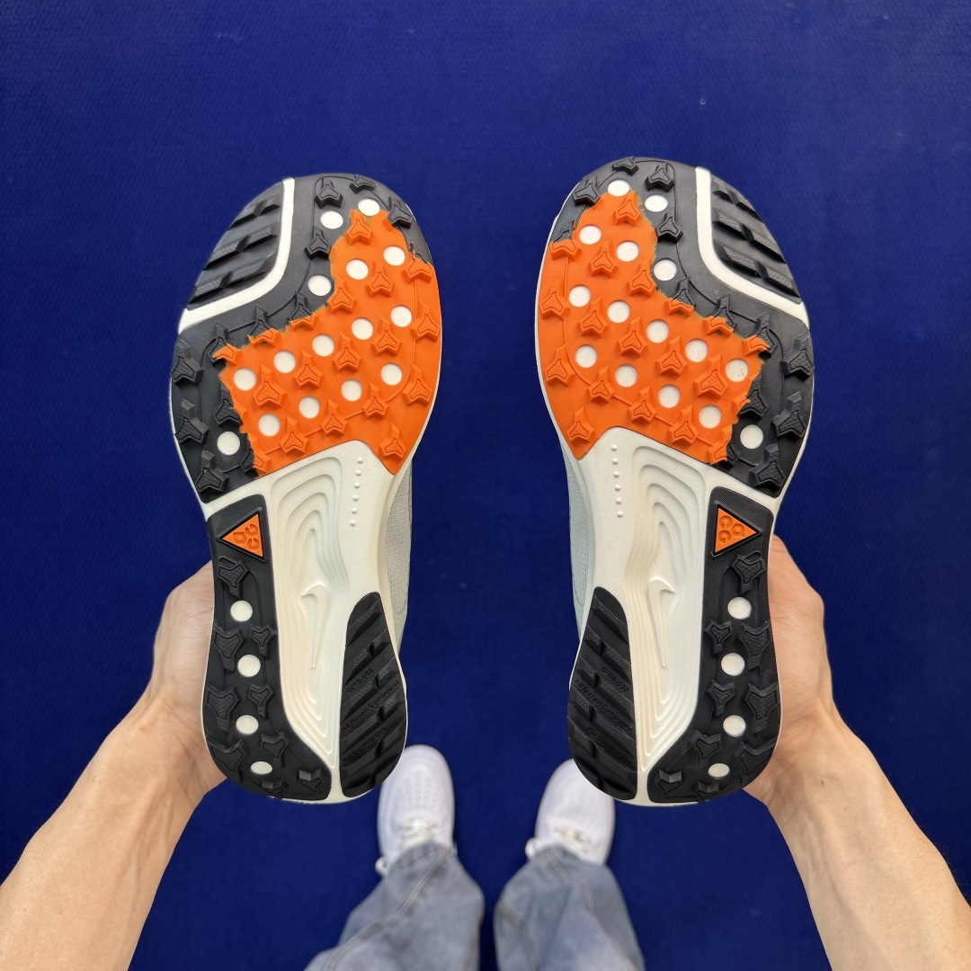 大厂纯原1:1！Nike ACG PEGASUS TRAIL 越野跑步鞋公司级 第2色:黑白灰绿货号：H