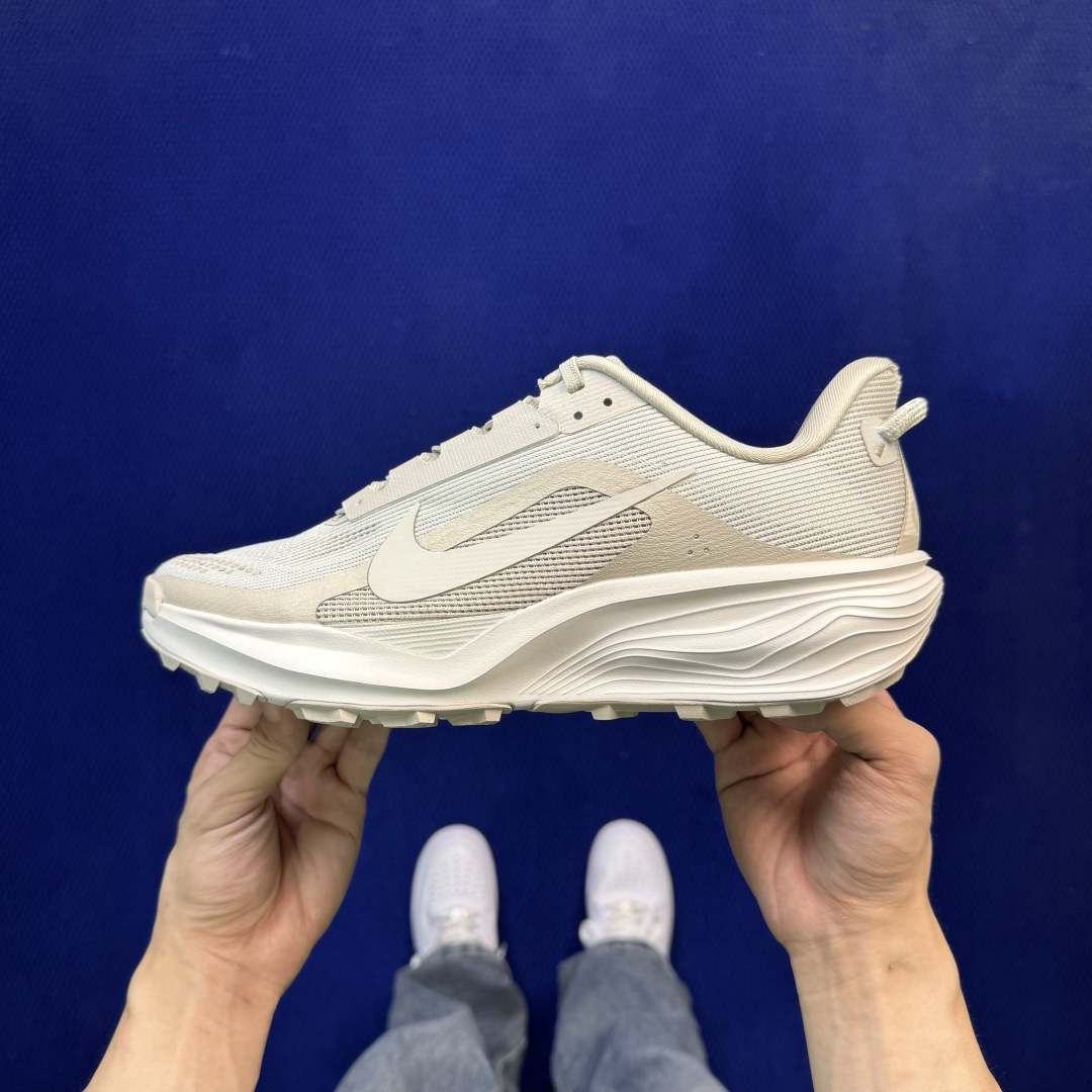 大厂纯原1:1！Nike ACG PEGASUS TRAIL 越野跑步鞋公司级 第3色:米色货号：HV8