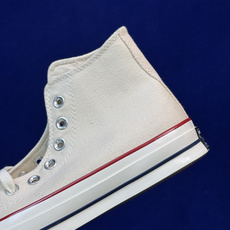 升级改良小头款 Converse Chuck 1970s 米白高帮帆布鞋鞋头弧度调试完美 流畅一体 后跟 升级改良小头款 Converse Chuck 1970s 米白高帮帆布鞋鞋头弧度调试完美 流畅一体 后跟