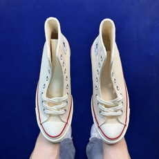 升级改良小头款 Converse Chuck 1970s 米白高帮帆布鞋鞋头弧度调试完美 流畅一体 后跟 升级改良小头款 Converse Chuck 1970s 米白高帮帆布鞋鞋头弧度调试完美 流畅一体 后跟