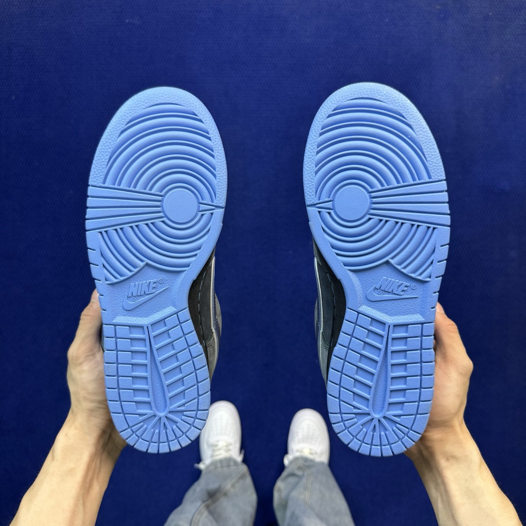 G版纯原 Nike dunkSB深蓝龙虾🦞终端优势供应 细节满满 性价比十足 全套配件齐全 品质随意秒杀 G版纯原 Nike dunkSB深蓝龙虾🦞终端优势供应 细节满满 性价比十足 全套配件齐全 品质随意秒杀