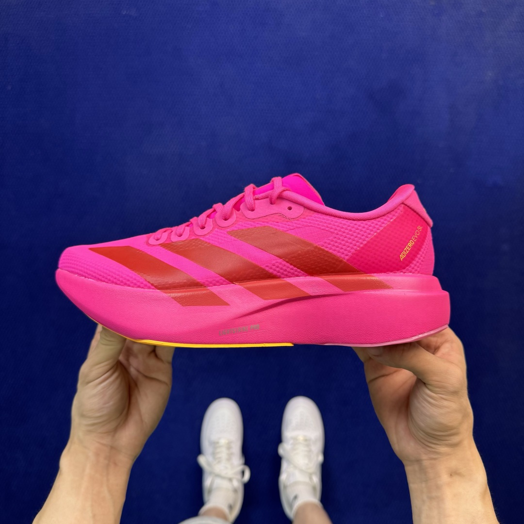 新版 AD Adizero Evo SL 阿迪达斯马拉松跑步鞋轻量Q弹缓震跑鞋新体验！第45色:大红色货