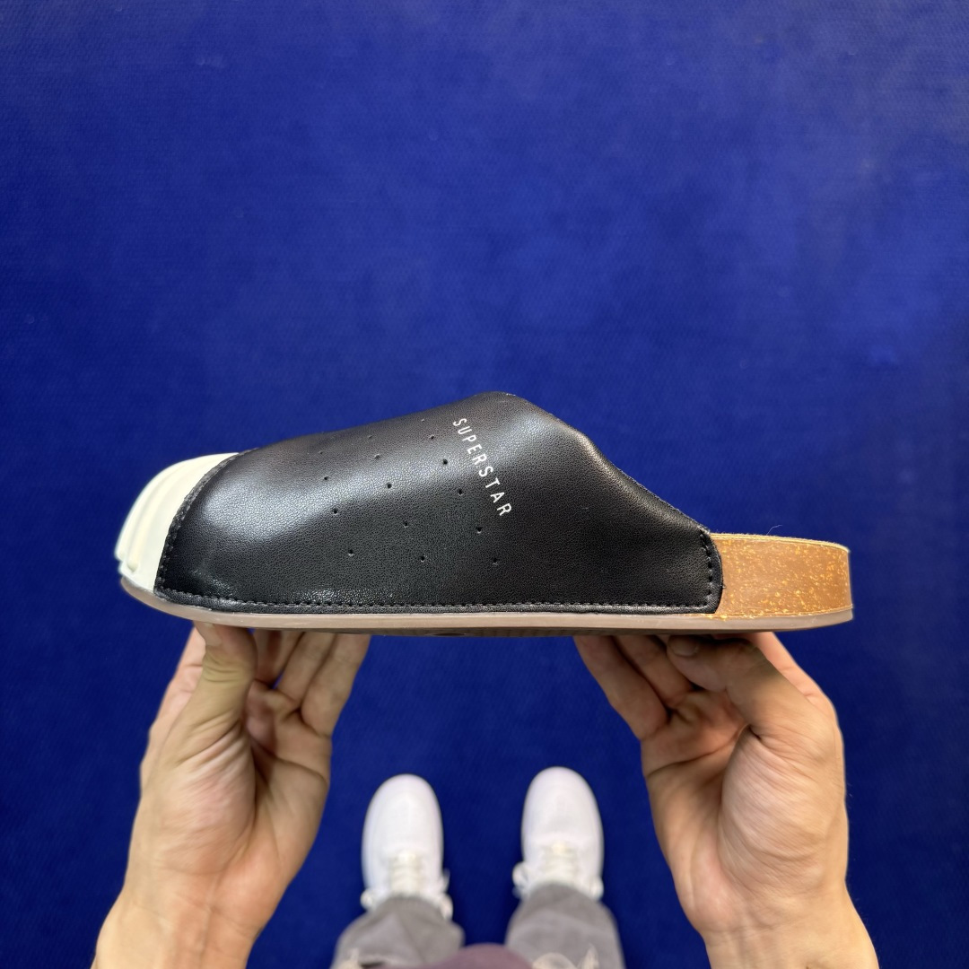 阿迪勃肯鞋拖鞋 第12色:光面皮黑白棕贝壳头adidas originals Adimule Super