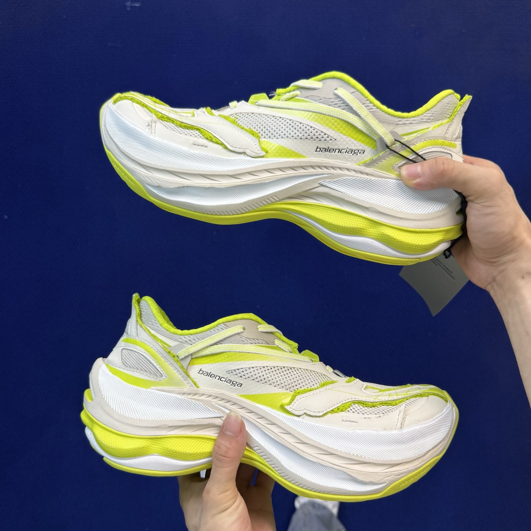 巴黎世家26代 Balenciaga巴黎世家 Jet 压纹印花 圆头厚底4.25cm 低帮 老爹鞋 白绿