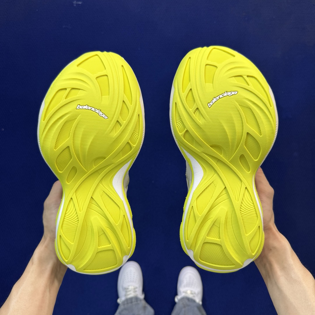 巴黎世家26代 Balenciaga巴黎世家 Jet 压纹印花 圆头厚底4.25cm 低帮 老爹鞋 白绿