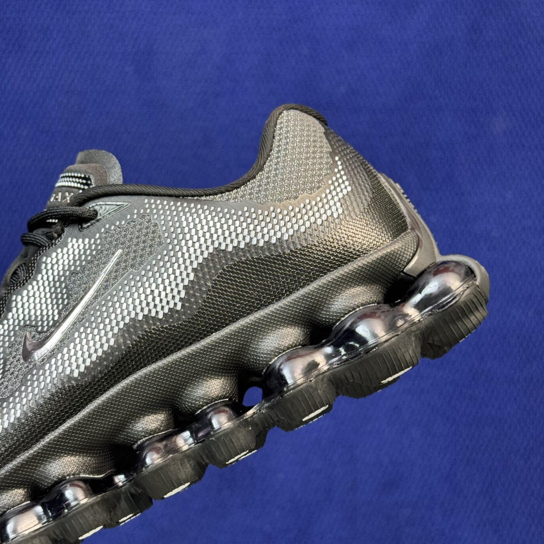 Nike AIR LIQUID MAX 第5色:黑灰超弹气垫大底，上脚踩云感直接拉满！货号：IQ7634