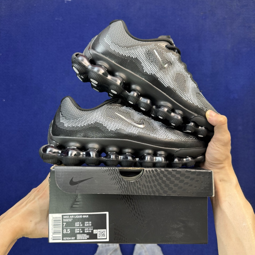 Nike AIR LIQUID MAX 第5色:黑灰超弹气垫大底，上脚踩云感直接拉满！货号：IQ7634