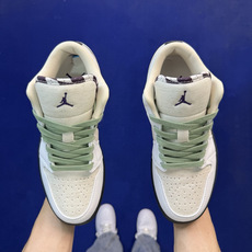 DF版 顶级性价比低帮!第189色:米白黑Air Jordan AJ1 Low 低帮系列鞋型细节堪称完美 DF版 顶级性价比低帮!第189色:米白黑Air Jordan AJ1 Low 低帮系列鞋型细节堪称完美