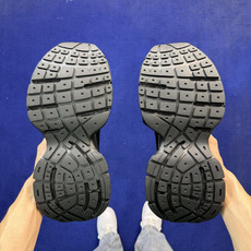 XA版!BALENCIAGA 3XL挂饰 钥匙🔐配件巴黎世家十代 3XL老爹鞋复古做旧 3M反光独家湖南 XA版!BALENCIAGA 3XL挂饰 钥匙🔐配件巴黎世家十代 3XL老爹鞋复古做旧 3M反光独家湖南