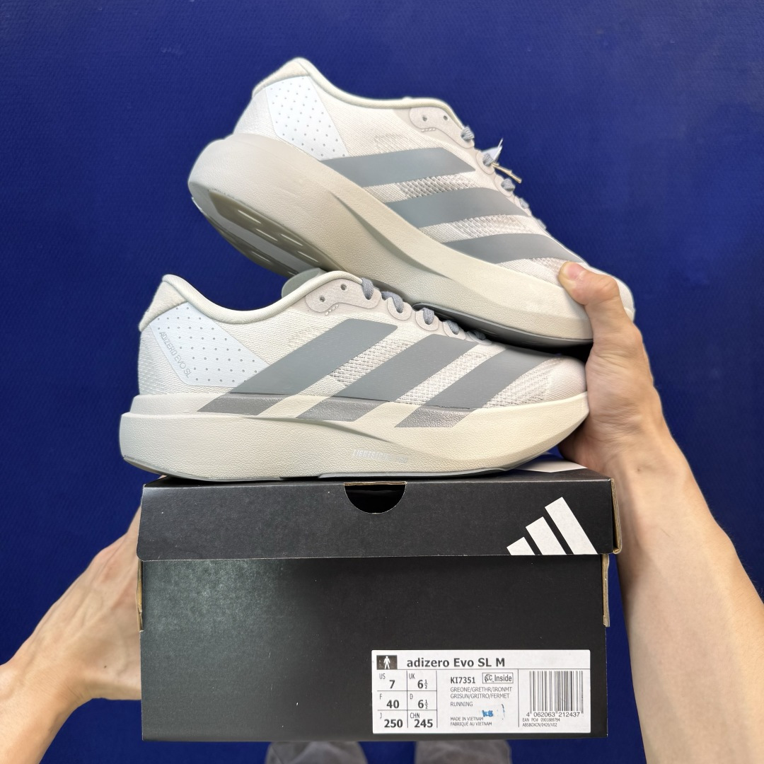 新版 AD Adizero Evo SL 阿迪达斯马拉松跑步鞋轻量Q弹缓震跑鞋新体验！第46色:白灰色货