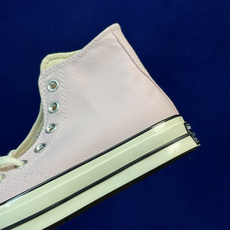 升级改良小头款 Converse Chuck 1970s 樱花粉色🌸高帮帆布鞋鞋头弧度调试完美 流畅一体 升级改良小头款 Converse Chuck 1970s 樱花粉色🌸高帮帆布鞋鞋头弧度调试完美 流畅一体