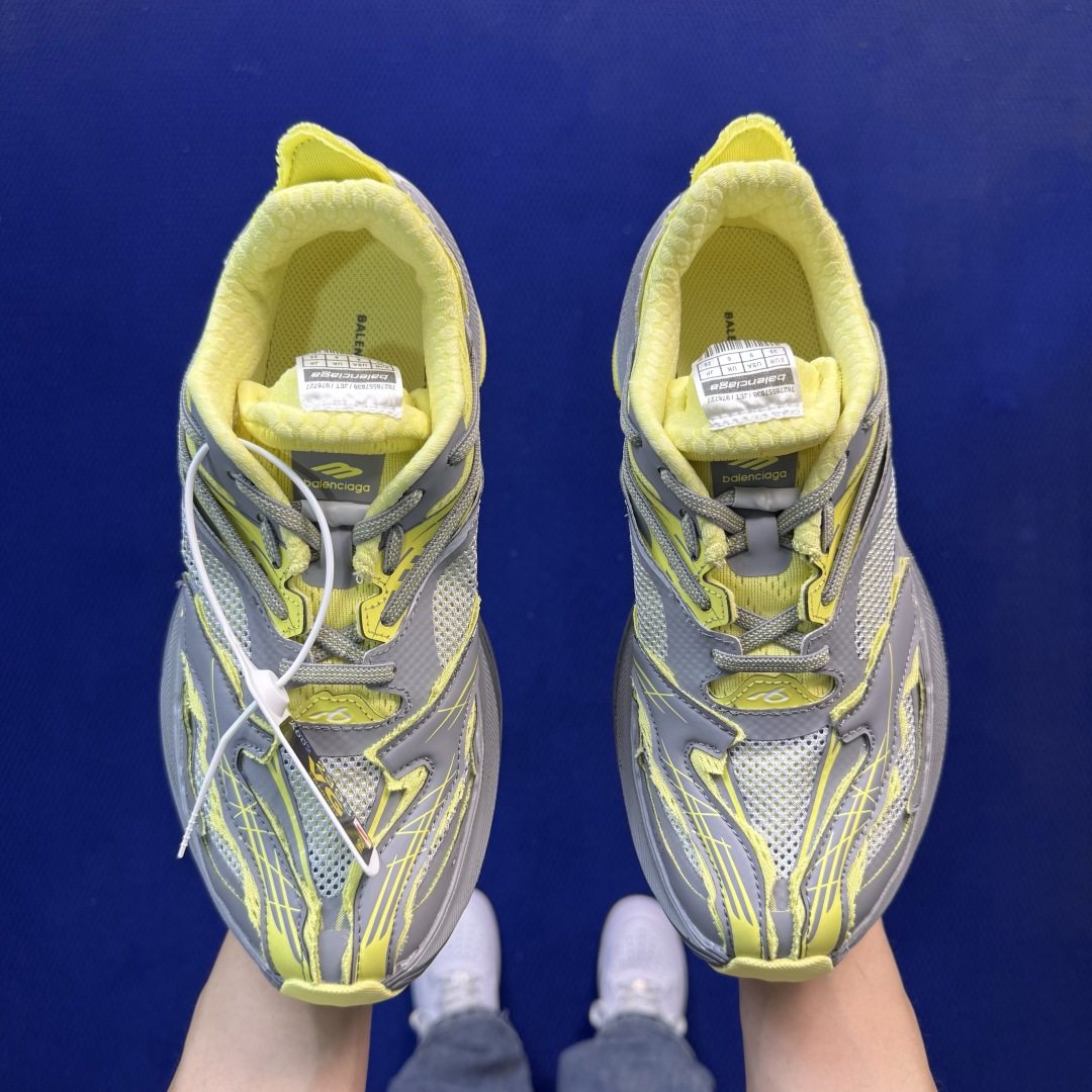 巴黎世家26代 Balenciaga巴黎世家 Jet 压纹印花 圆头厚底4.25cm 低帮 老爹鞋 灰绿