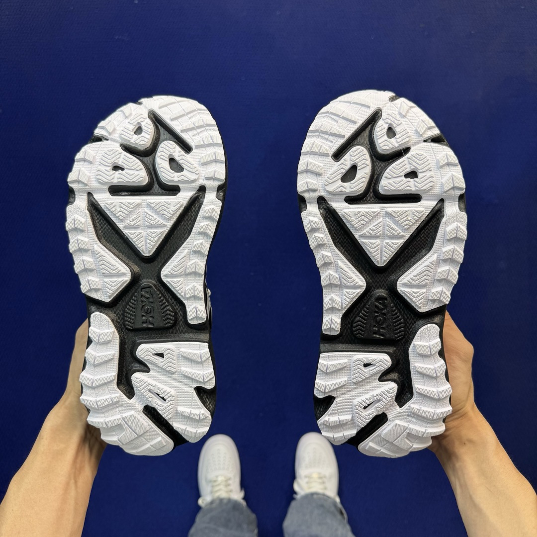 HOKA ONE ONE Stinson One7 越野跑鞋男女同款 共4色第1色:黑白 -BWHT尺码