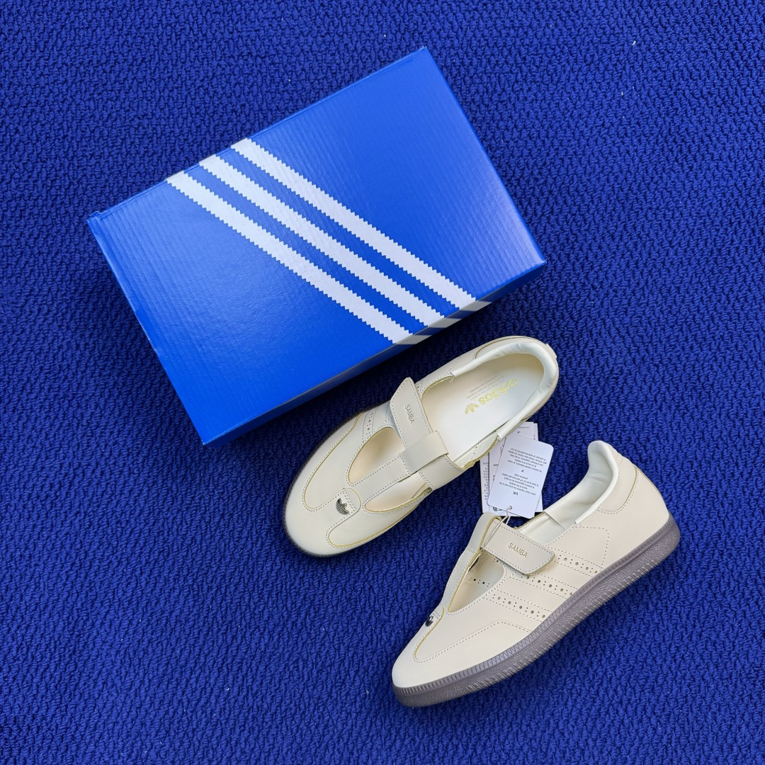Adidas Originals Samba Jane 桑巴德训 玛丽珍舞鞋货号：KJ3969 米色尺码