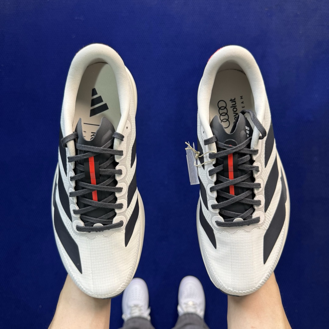 新版 AD Adizero Evo SL 阿迪达斯马拉松跑步鞋 轻量Q弹缓震跑鞋新体验！第47色:灰色 货号：KJ367