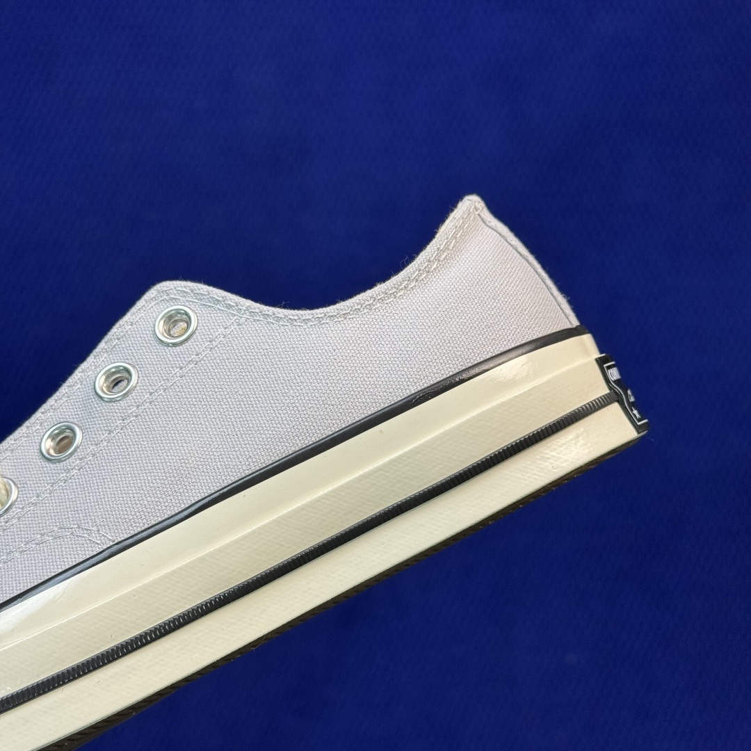 升级改良小头款 Converse Chuck 1970s 雾霾灰低帮帆布鞋 鞋头弧度调试完美 流畅一体 后跟弧度加以改良