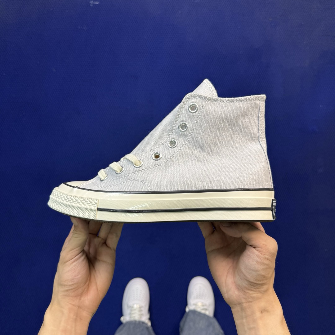 升级改良小头款 Converse Chuck 1970s 雾霾灰高帮帆布鞋 鞋头弧度调试完美 流畅一体 后跟弧度加以改良